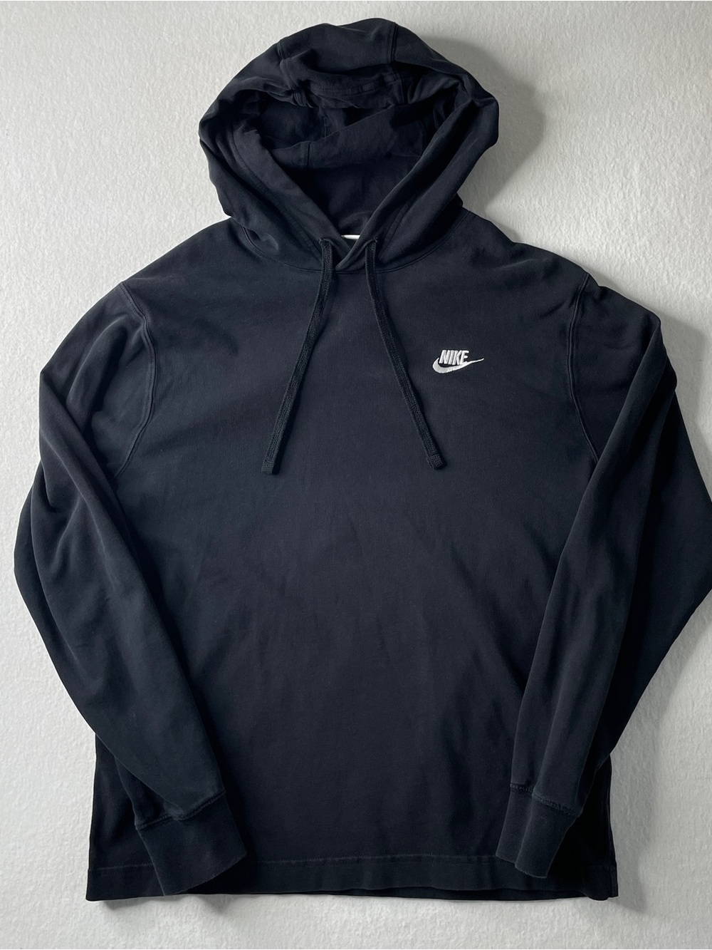 Nike Hoodie Men's Small Black Pullover Long Sleeve Lightweight Cotton Sporty - Picture 1 of 8